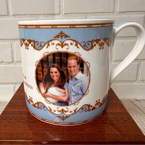 2013 Royal Heritage 1st Baby Prince of Wales George Official Birth Coffee Mug